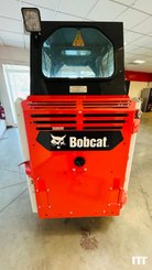 Mini track loader Bobcat S70 - 5