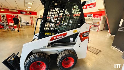 Mini track loader Bobcat S70 - 1