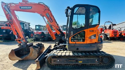 Crawler excavator Doosan DX85R-3 - 3