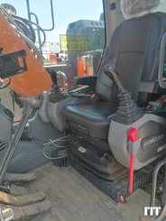 Crawler excavator Doosan DX140LCR-7 - 7